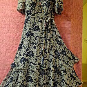 Johnny Was /Jade Dress, size medium, Classic Elegance!